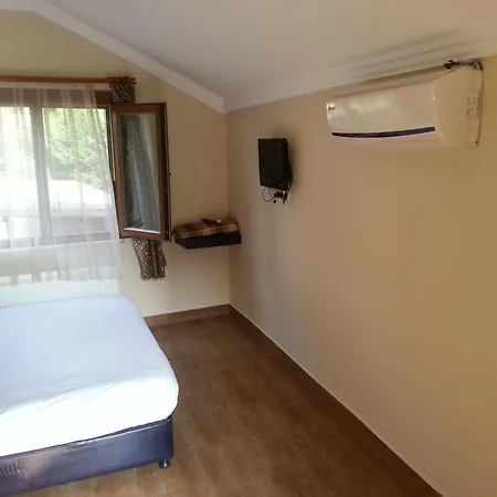 House Garden Park Hotel