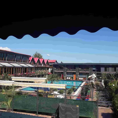 Hotel House Garden Park Cumhuriyet (Balikesir)